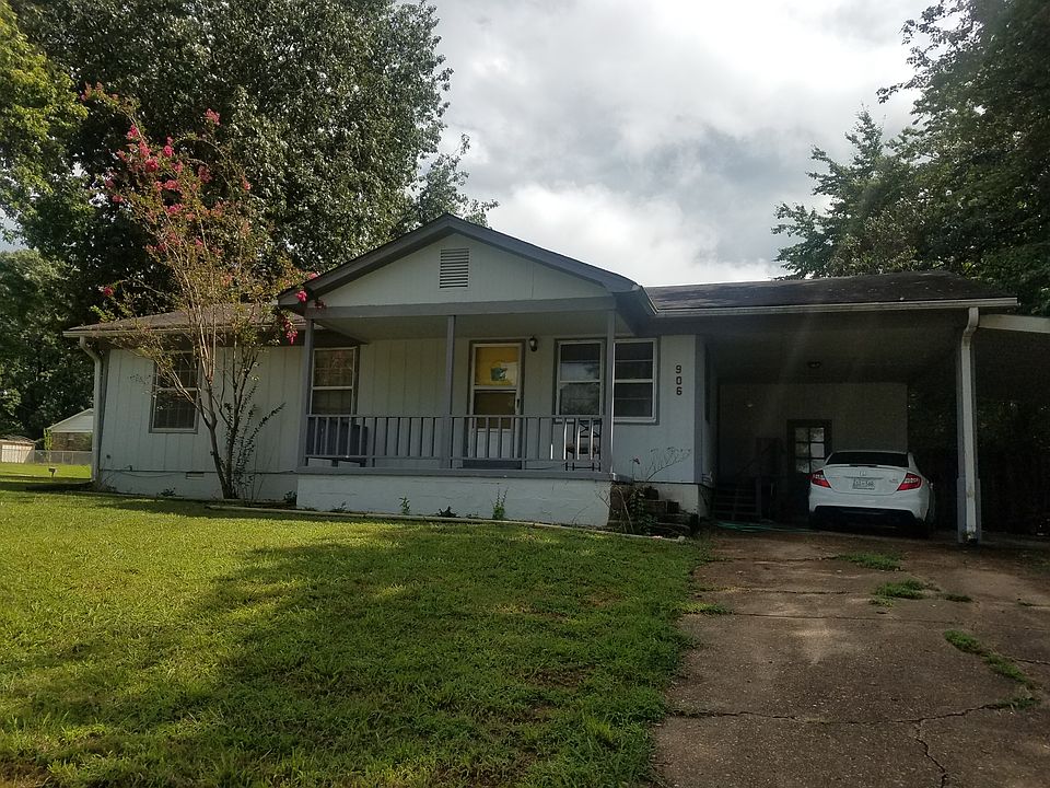 1st image of 906 Tamm St