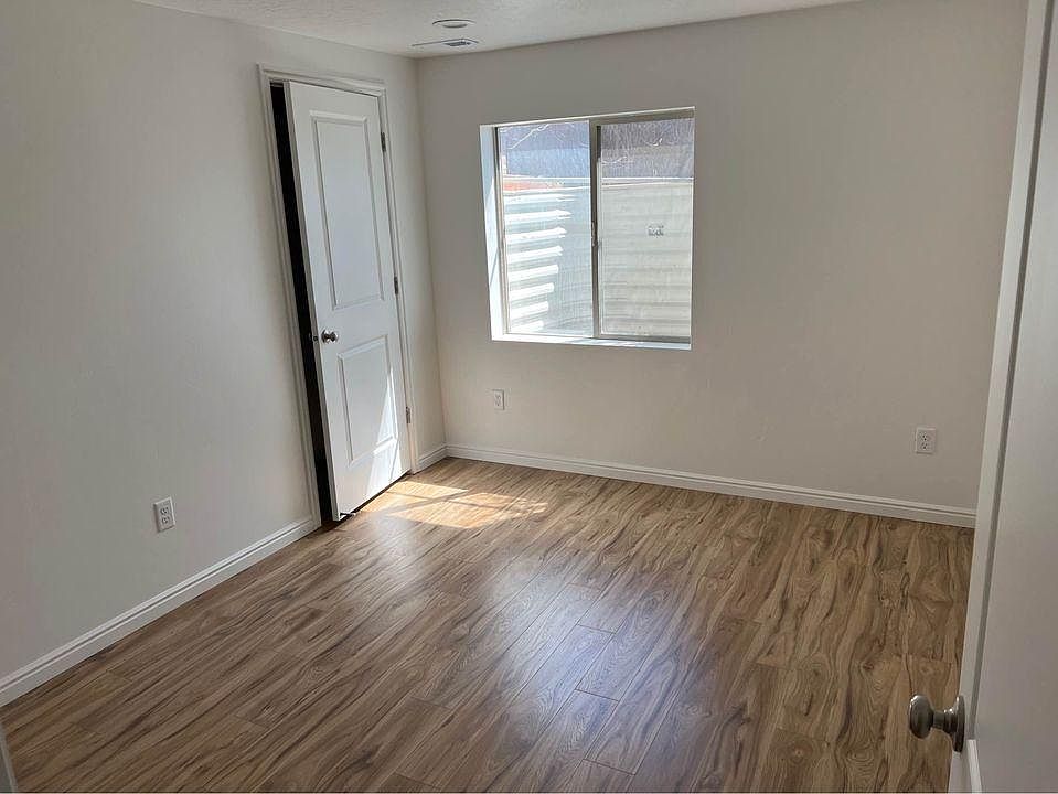 2nd image of 512-100 S St