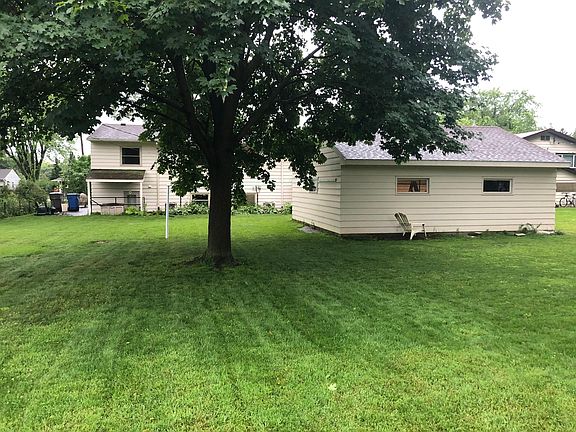 Large Yard. (Garage is not included. Storage Shed is provided for 303)