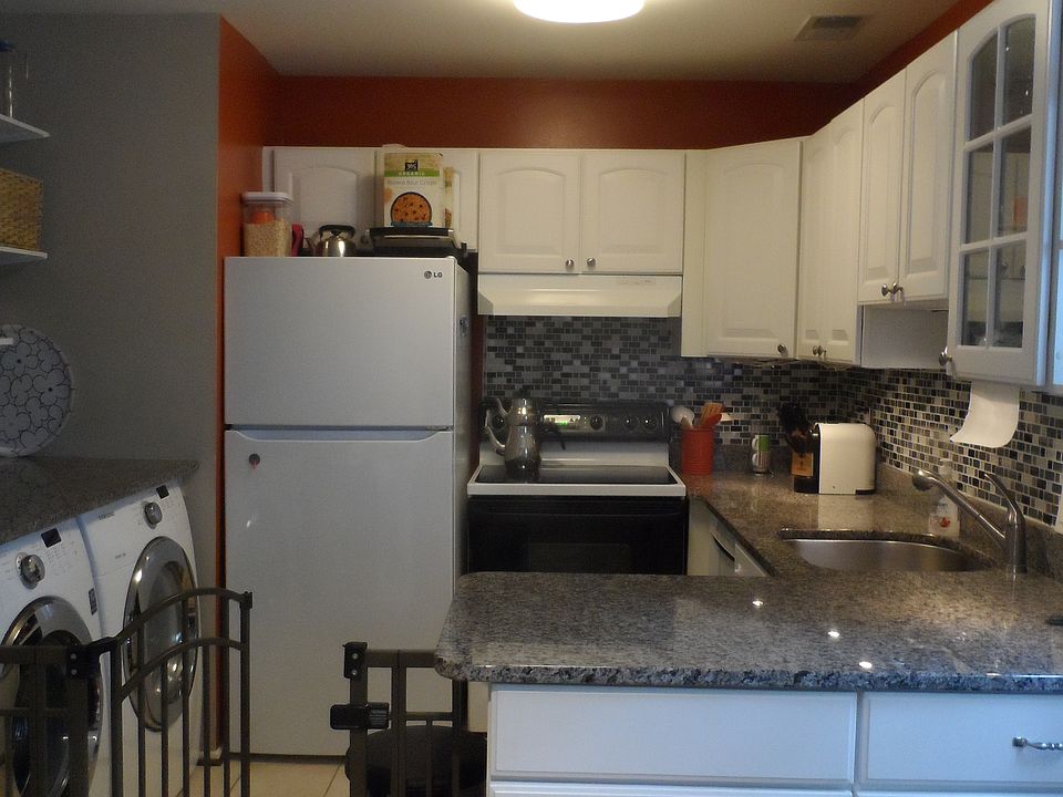 1st image of 2422 Glengyle Dr #276