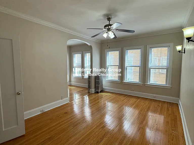 4931 N Whipple St #1M — Photo 7