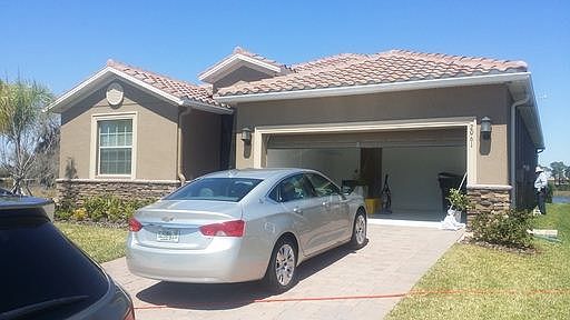 3rd image of 2061 Lake Side Ave