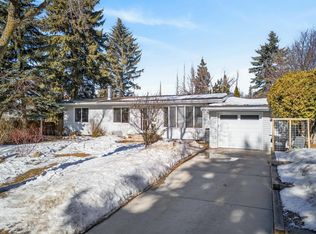 951 Birch Ave, Strathcona County, AB T8A 1X6