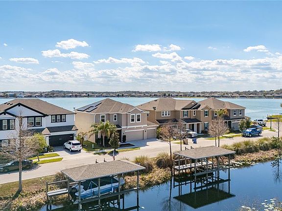 2nd image of 395 BLUE CYPRESS DRIVE