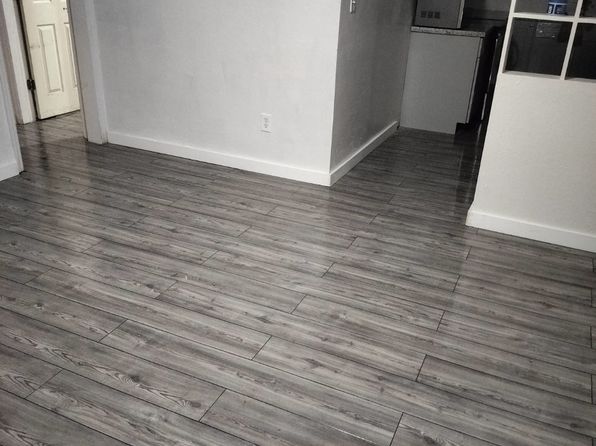 205 W 42nd St