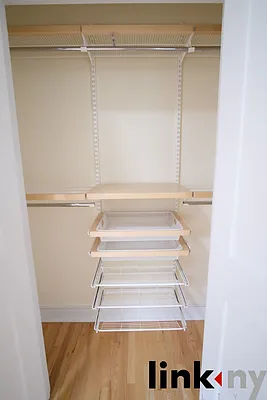 Rented by Link NY Realty | media 14