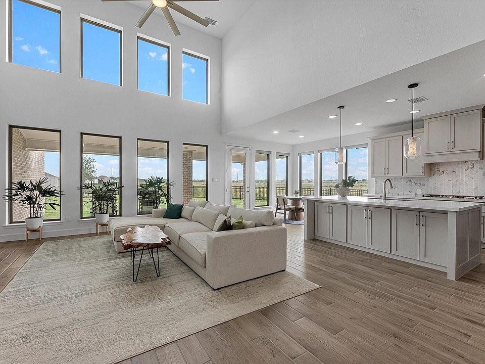 1st image of 18714 Pistachio Way
