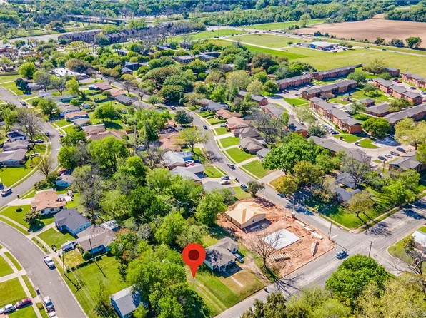 1604 Dallas St, Waco, TX 76704