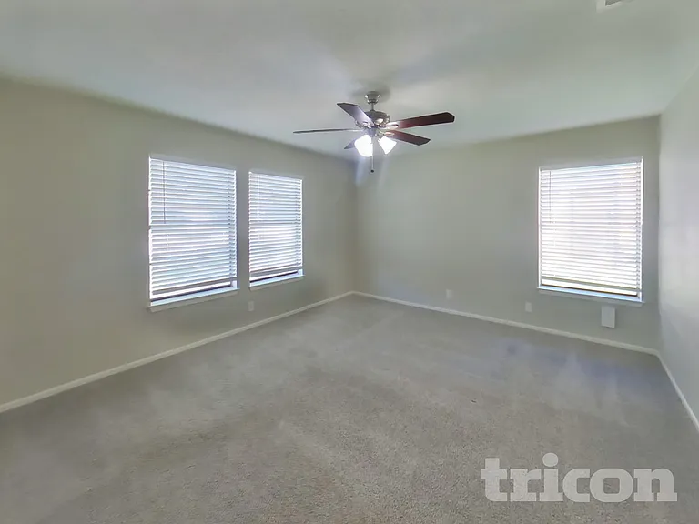 4911 Buckwheat St — Photo 7