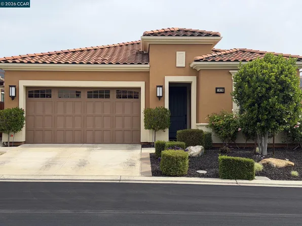 1929 Burgundy Ln, Brentwood, CA 94513