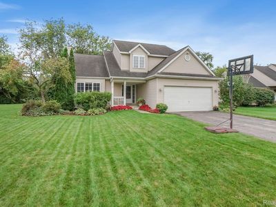 57963 Apple Ln, New Hudson, MI, 48165