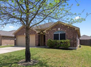 1049 Regency Ln, Round Rock, TX 78665