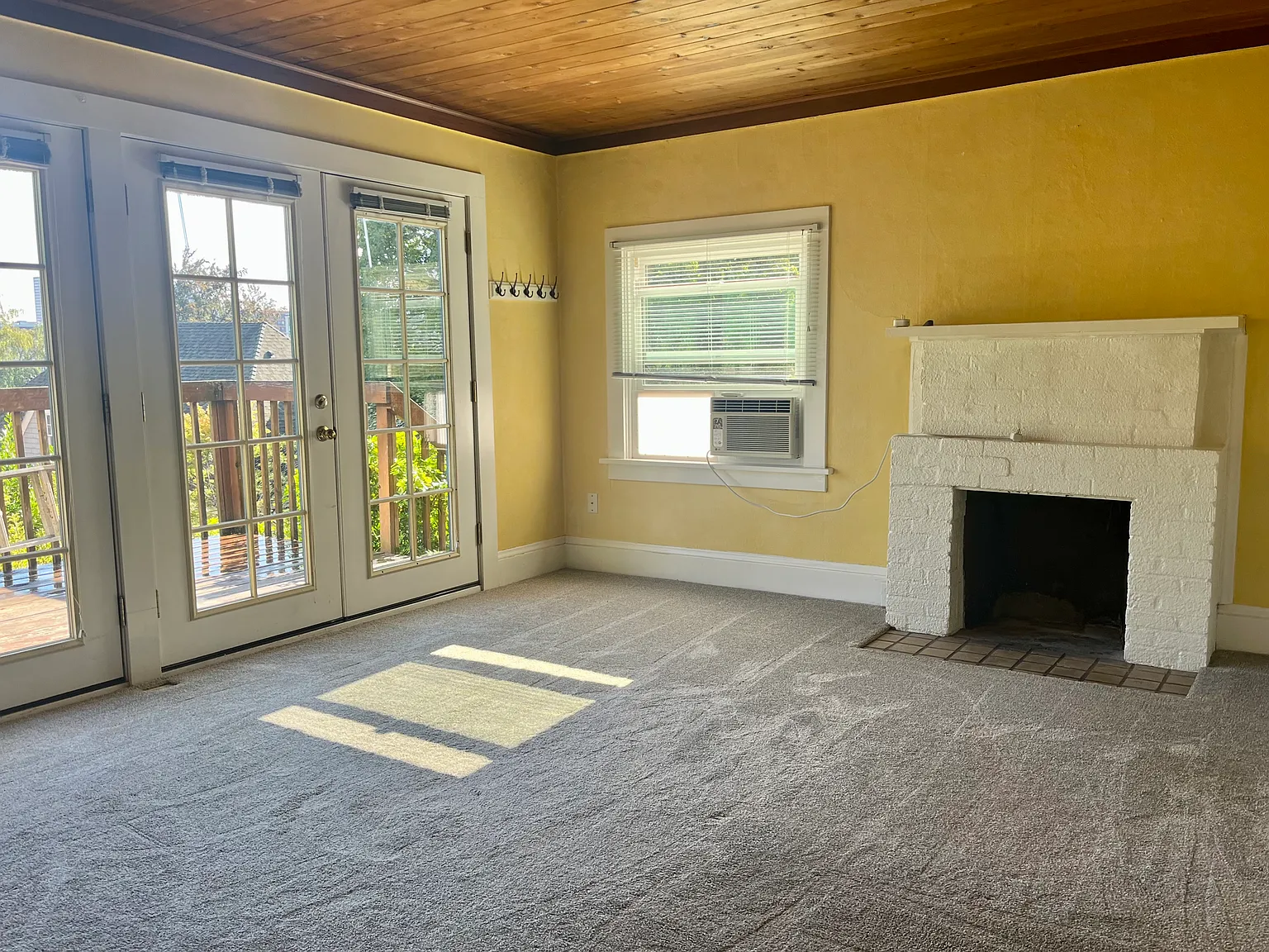1 bed, 600 sqft, $1,460 — Photo 2