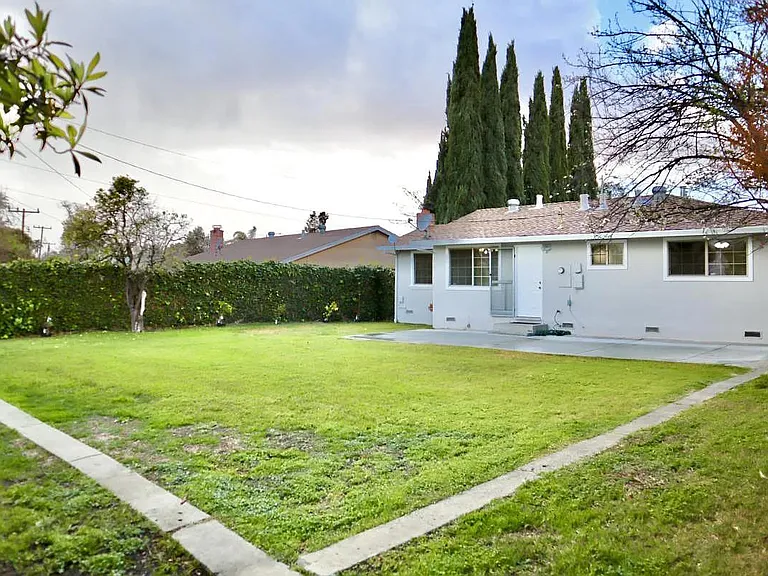 324 Mayten Way — Photo 20