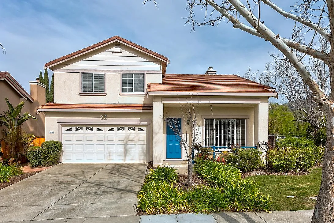 3305 Montecito Dr photo 1