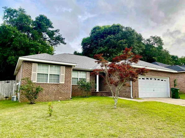 10114 Crest Ridge Dr, Pensacola, FL 32514
