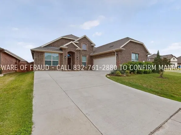 7811 Links Dr, Arlington, TX 76001