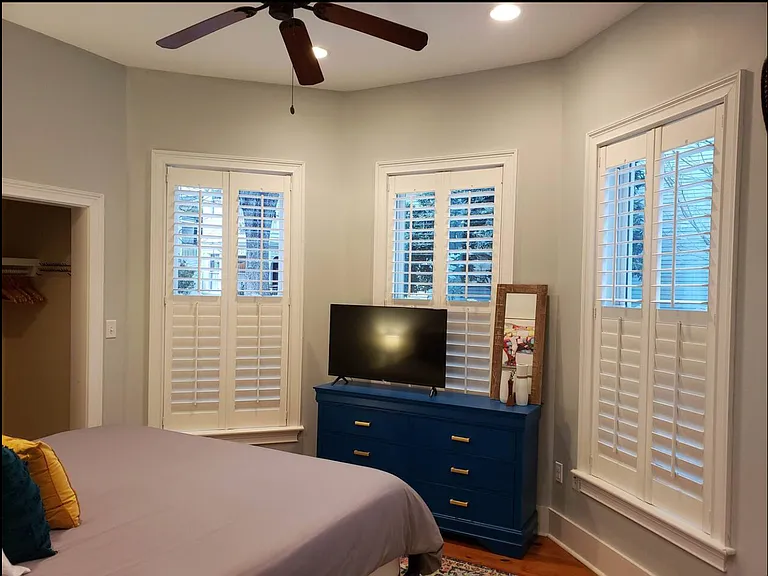 305 E Bolton St — Photo 9