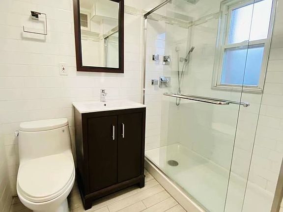 3rd image of 21-22 29th St #2E