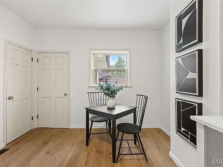 5223 Schollmeyer Ave — Photo 21