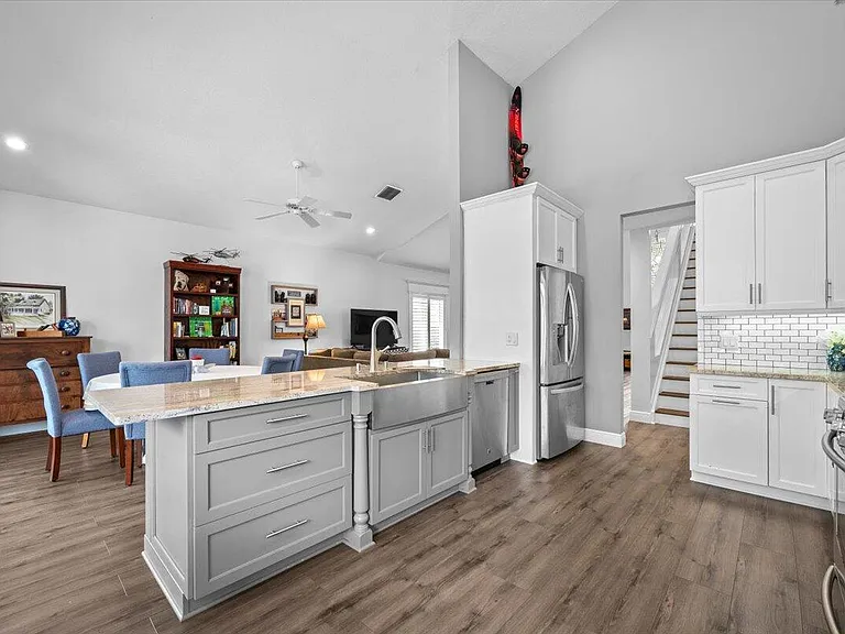 83 Satinwood Ln — Photo 14