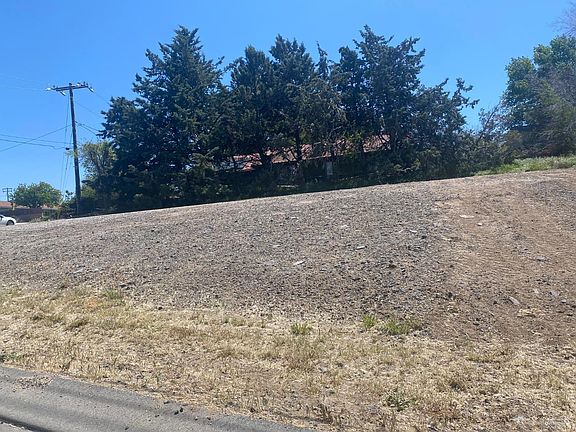 4th image of 22381 Vaquero Dr #169