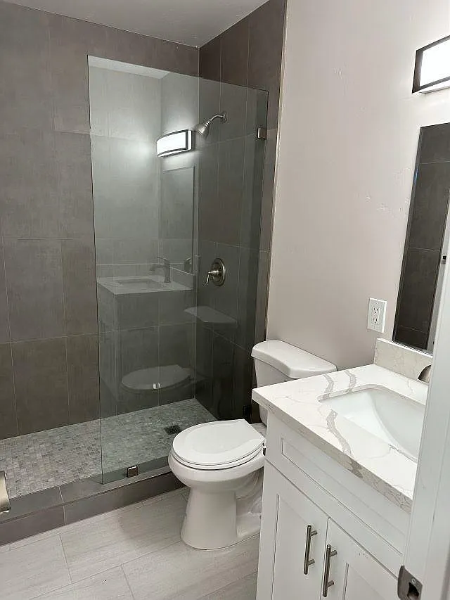 3 bed, 1120 sqft, $3,750 — Photo 3