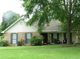 17002 Sharpsburg Ave, Baton Rouge, LA 70817