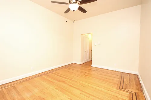 1616 Pine St Photo 1