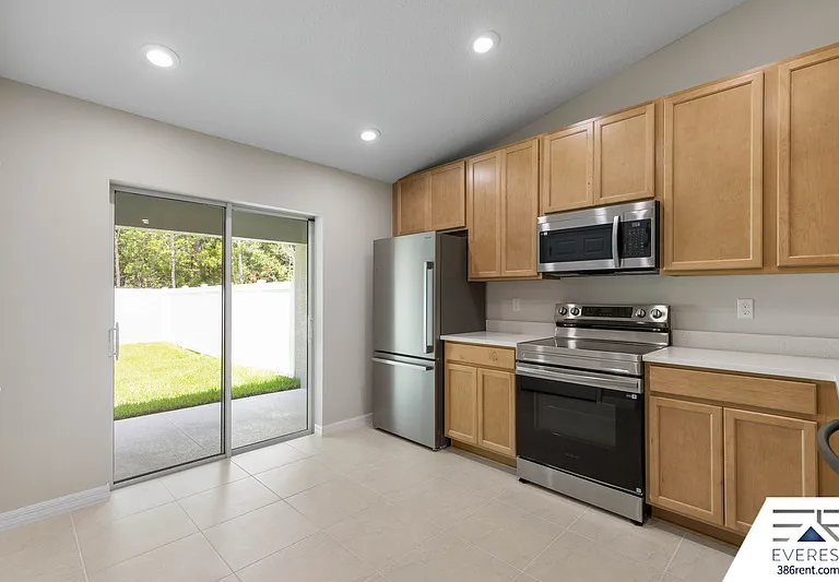 14 Llovera Pl #A — Photo 12