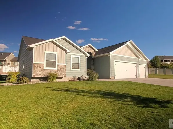 6340 E Tower Castle Loop, Idaho Falls, ID 83406