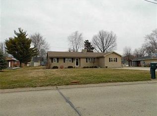 518 E McKay Rd, Shelbyville, IN 46176