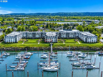 707 N Hayden Island Dr Unit 215, Portland, OR, 97217