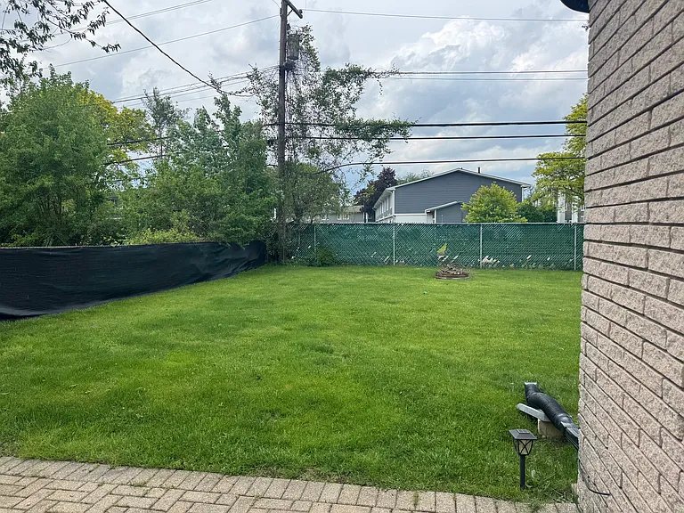 39784 Hillary Dr — Photo 21