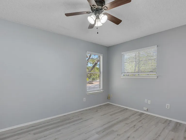6020 Westcreek Dr #B — Photo 10