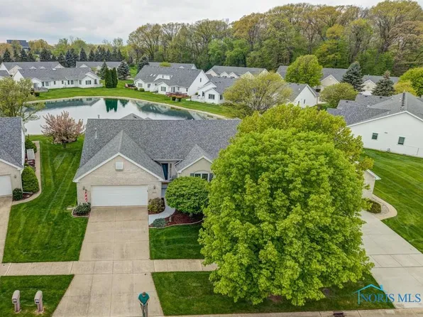 4351 N Watercrest Dr, Toledo, OH 43614