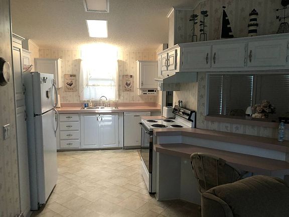 4th image of 14595 Lara Cir #750