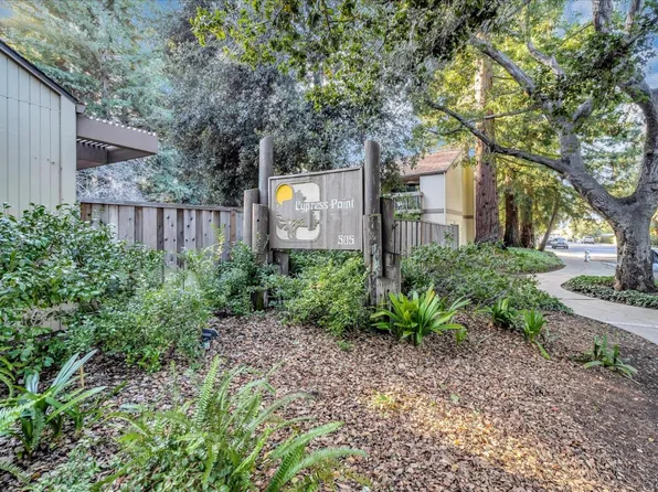 505 Cypress Point Dr Unit 44, Mountain View, CA 94043