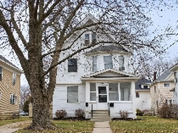 1406 1/2 W 3rd St, Waterloo, IA 50701