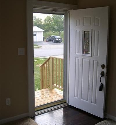 2nd image of 108 Squire St