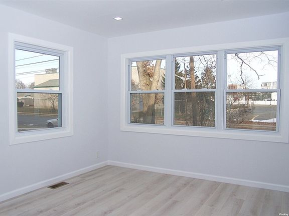 4th image of 12 N 15th St