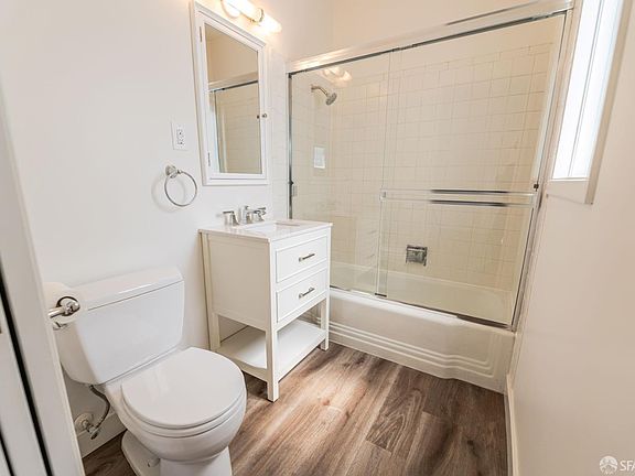 5th image of 1841 Union St #B