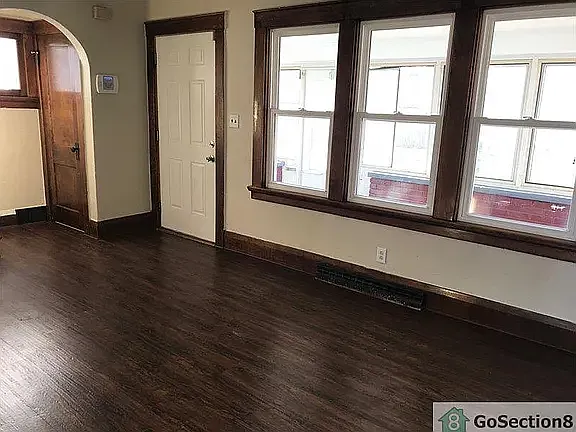 3 bed, 1214 sqft, $1,275 — Photo 3