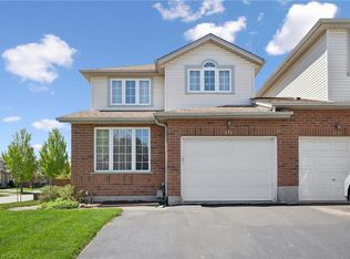 371 University Downs Cres, Waterloo, ON N2K 4B1