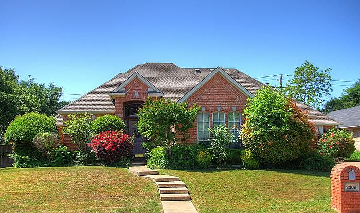 1st image of 2308 Maplewood Trl