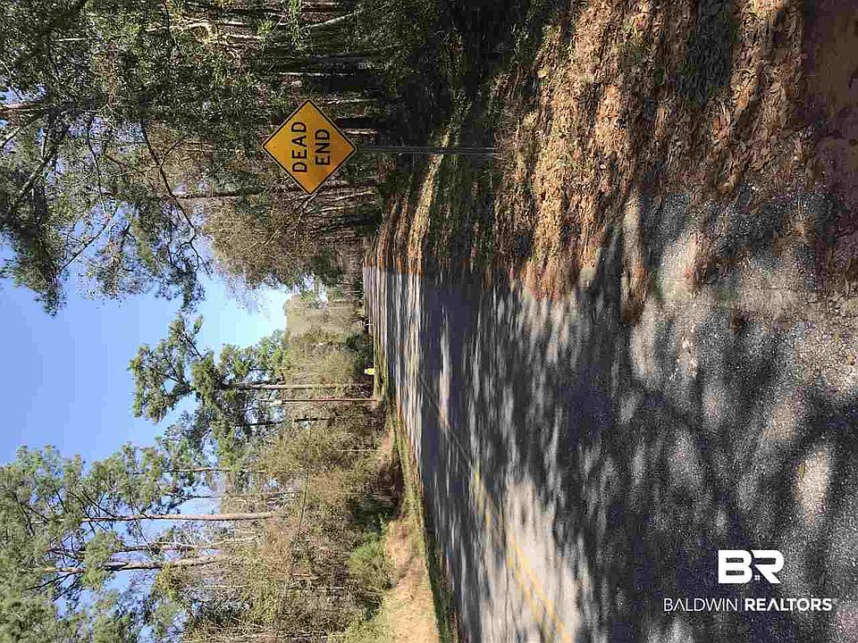 2nd image of Bayou Cir