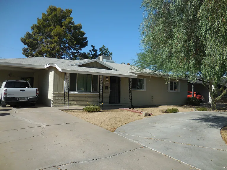 1305 E Don Carlos Ave — Photo 14