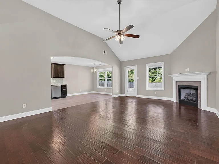 620 Hollow Crst — Photo 6