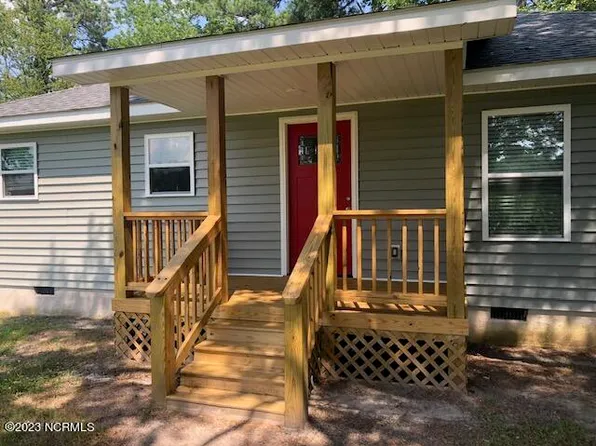 209 Hassell Avenue, Washington, NC 27889