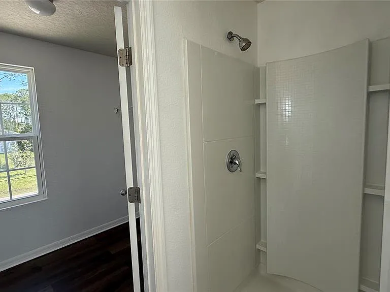 15 Renshaw Dr — Photo 19